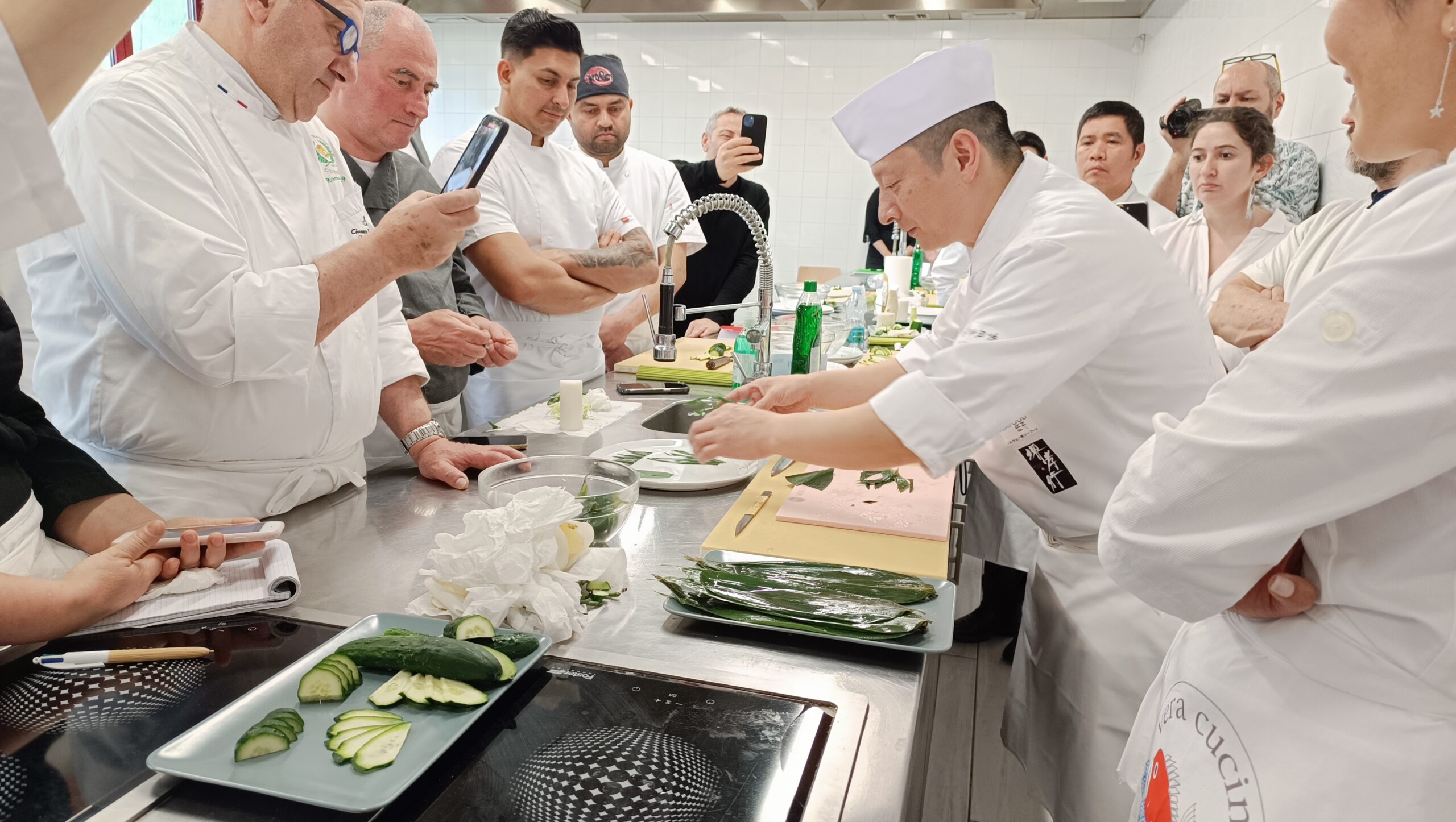 Postazioni pratiche corso sushi WSSI Milano